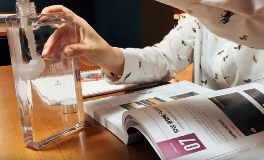 Study with 링티에 참여한 유튜버 영상 캡쳐(이미지 제공 ㈜링거워터)